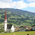 Kreidl Apartman Schlitters