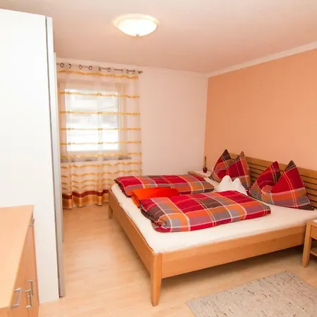 Kreidl Apartman *